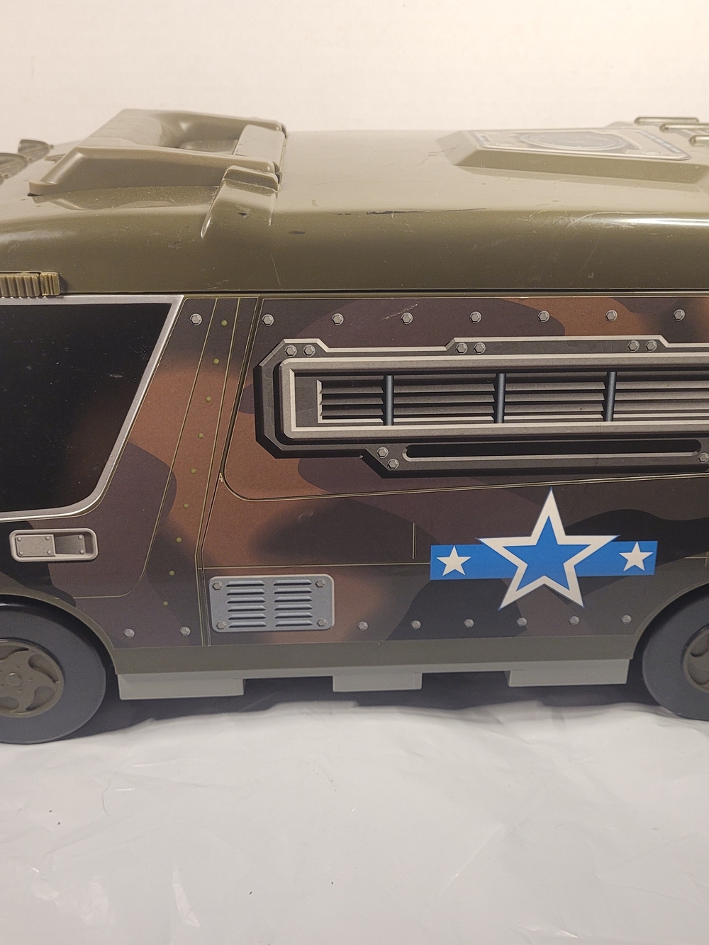 1991 Micro Machines Lewis Galoob Toys Military Super Van City Vintage